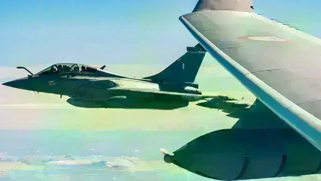 Δέος! Η πρώτη άσκηση των ελληνικών Rafale εκτός συνόρων [εικόνες και βίντεο]
