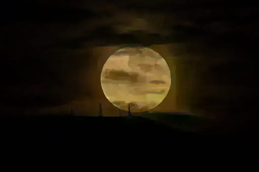 πανσέληνος