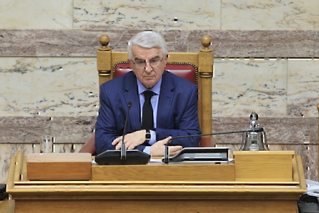 Πρόταση δυσπιστίας: «Μας σπάσατε τα νεύρα» – Νέο επεισόδιο με Κωνσταντοπούλου στη Βουλή