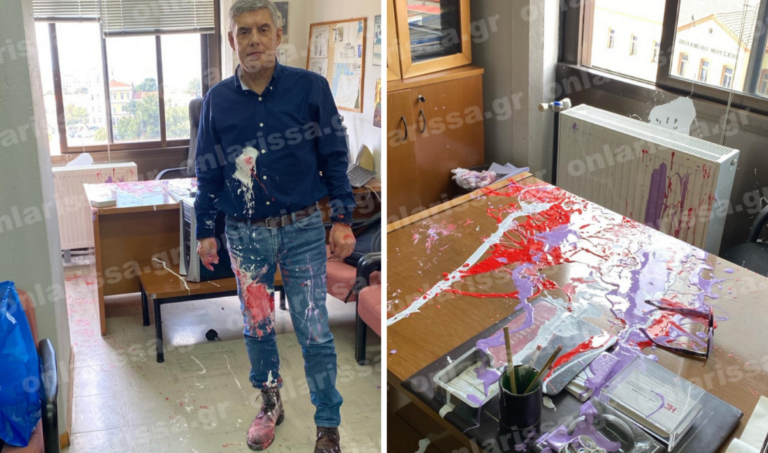 Κώστας Αγοραστός