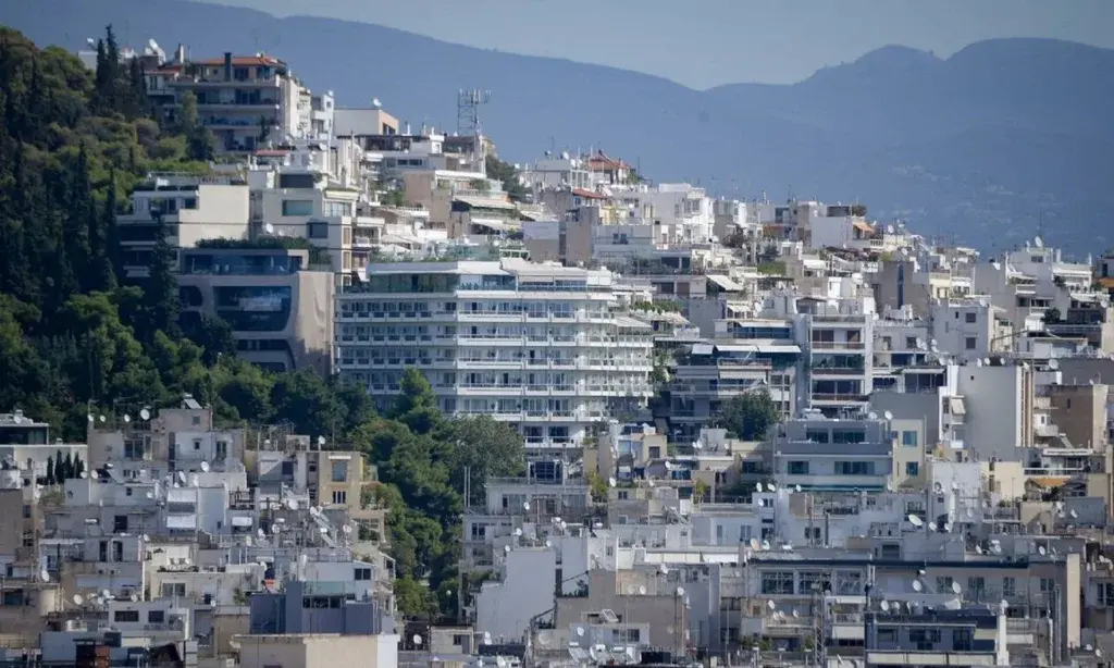 Εξοικονομώ – Επιχειρώ: Αύριο ανοίγει η πλατφόρμα του προγράμματος – Όλα όσα πρέπει να γν