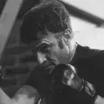 Πώς είδαν τα διεθνή ΜΜΕ τον «Ρόκι Μακρόν» – Μήνυμα προς τον Πούτιν οι φωτογραφίες;