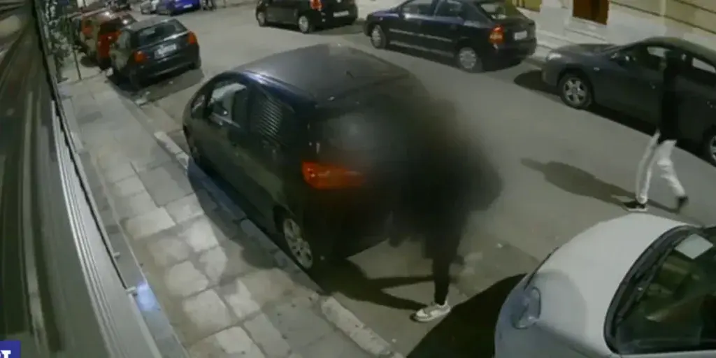 Εξάρχεια: Συγκλονίζει η 36χρονη, θύμα απόπειρας βιασμού από δύο Σομαλούς