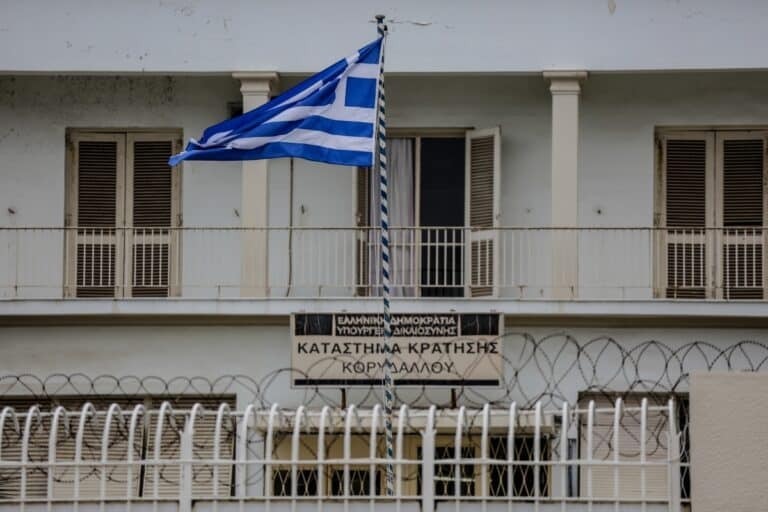 Αχαρνές: Νεκρός κρατούμενος εντός του αστυνομικού τμήματος – Διατάχθηκε ΕΔΕ