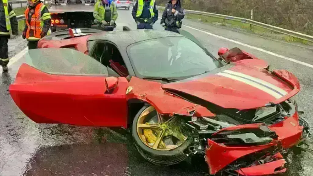 Τι αποζημίωση πήρε ο ιδιοκτήτης αυτής της Ferrari SF90;