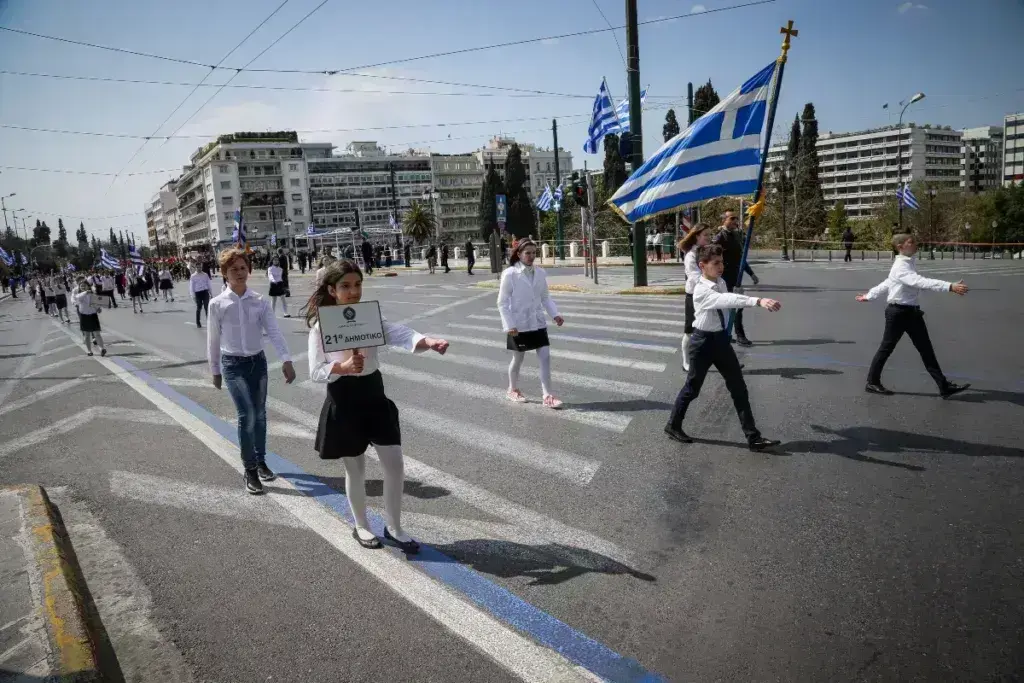 Καιρός: Κακοκαιρία εξπρές από την Ιταλία, ποιες περιοχές «θα χτυπήσει» – Η πρώτη πρόγνωση για 