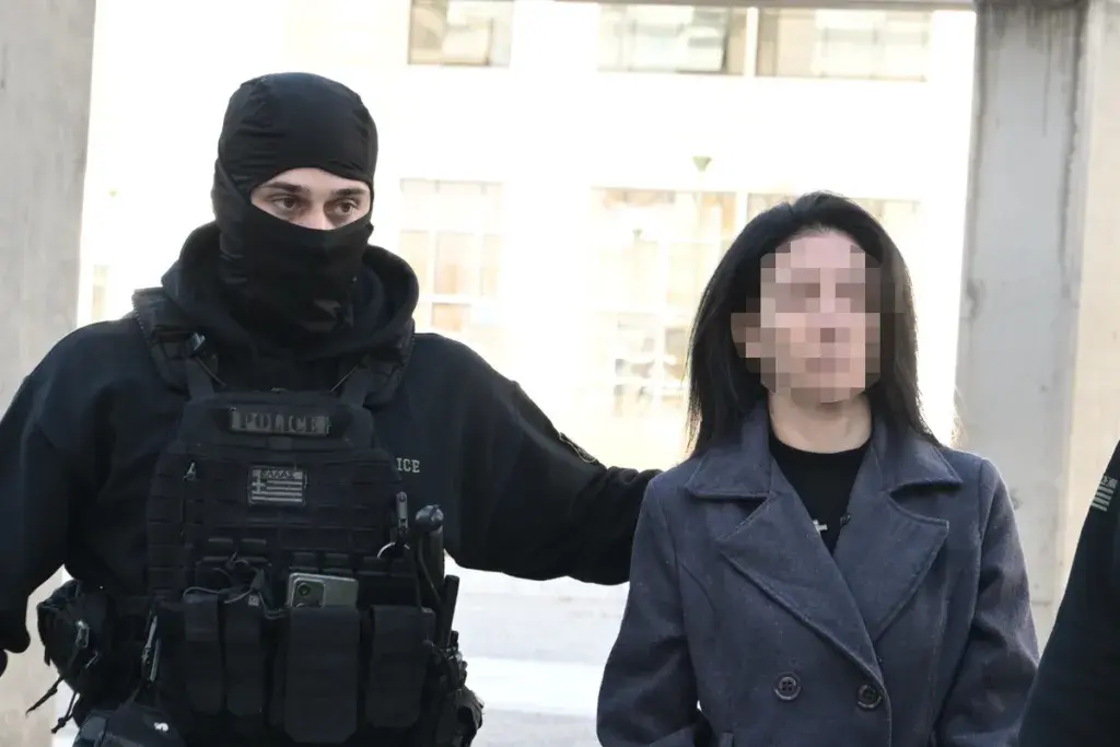 Κολωνός: Εκτός φυλακής τις επόμενες ώρες η μητέρα της 12χρονης – Σήμερα η απόφαση για τα ελαφρυντικά στους 19 κατηγορούμενους