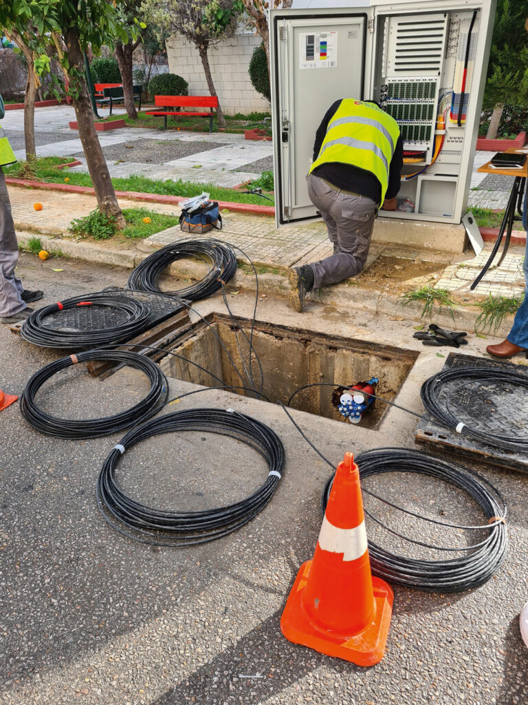 ΔΕΗ FiberGrid FTTH: Οι οπτικές ίνες θα φτάσουν σε 1,7 εκατ. νοικοκυριά & επιχειρήσεις έως το 2025