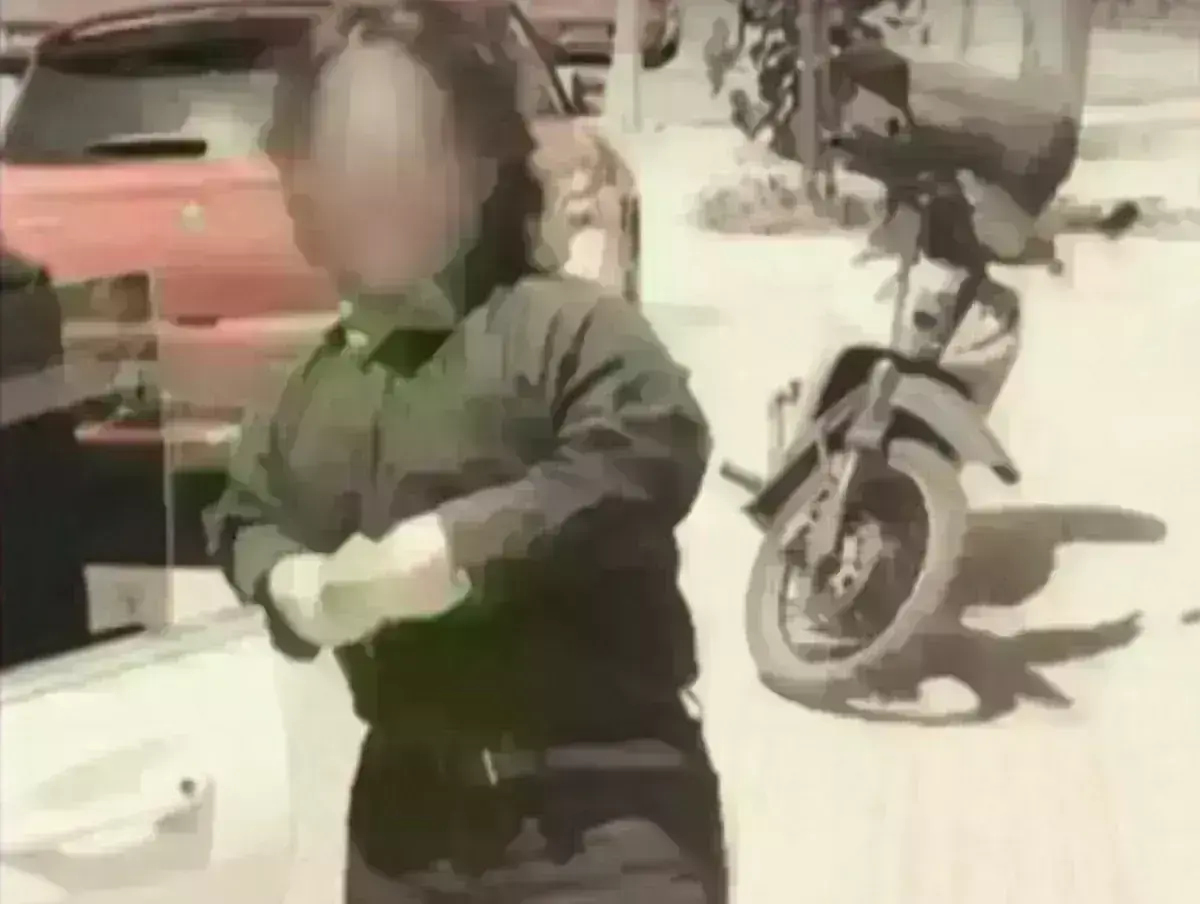 Κύκλωμα μαστροπείας: Αυτός είναι ο νάνος που συνελήφθη - Οι τηλεοπτικές εμφανίσεις του