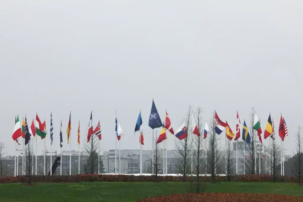 Το NATO εξετάζει το ενδεχόμενο να καταρρίπτει πυραύλους της Ρωσίας αν πλησιάζουν κράτη-μέλη του