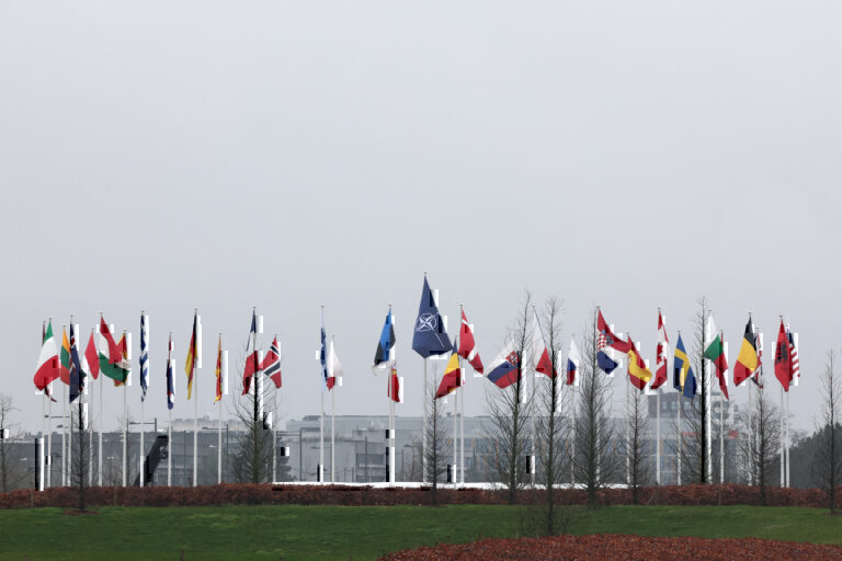 Το NATO εξετάζει το ενδεχόμενο να καταρρίπτει πυραύλους της Ρωσίας αν πλησιάζουν κράτη-μέλη του