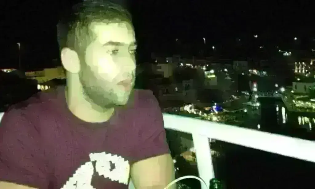 Άγιος Νικόλαος: Ράγισαν καρδιές στην κηδεία του 33χρονου-Πώς έσκασε η ναυτική φωτοβολίδα