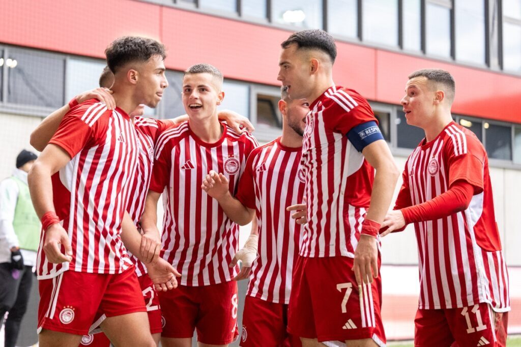 UEFA Youth League-Ολυμπιακός: Παραμιλάει η Ευρώπη για τους μικρούς του «Θρύλου»- Σκόρπισαν με τριάρα την Μπάγερν και πέρασαν στα ημιτελικά [βίντεο]
