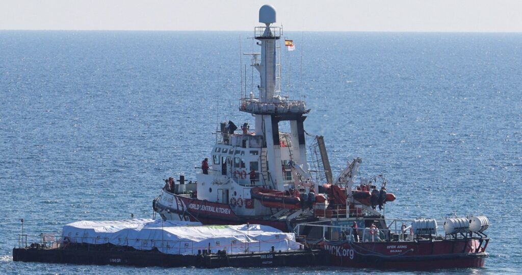 Ο φονικός τυφώνας Γκέμι βυθίζει φορτηγό πλοίο ανοικτά της Ταϊβάν