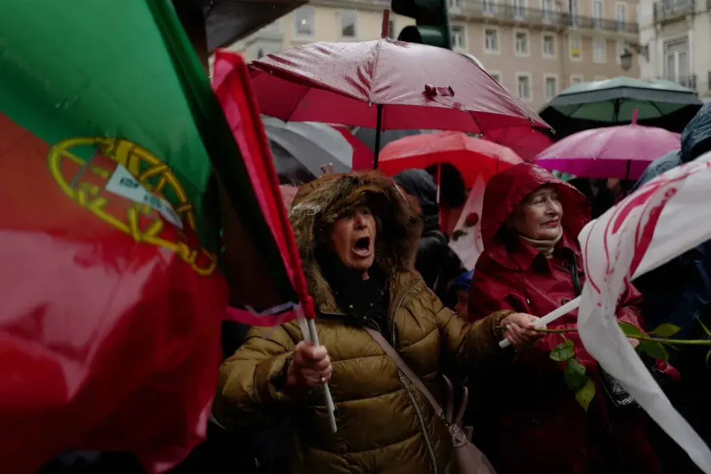 Αμφίρροπες οι σημερινές βουλευτικές εκλογές στην Πορτογαλία – Σε άνοδο η ακροδεξιά