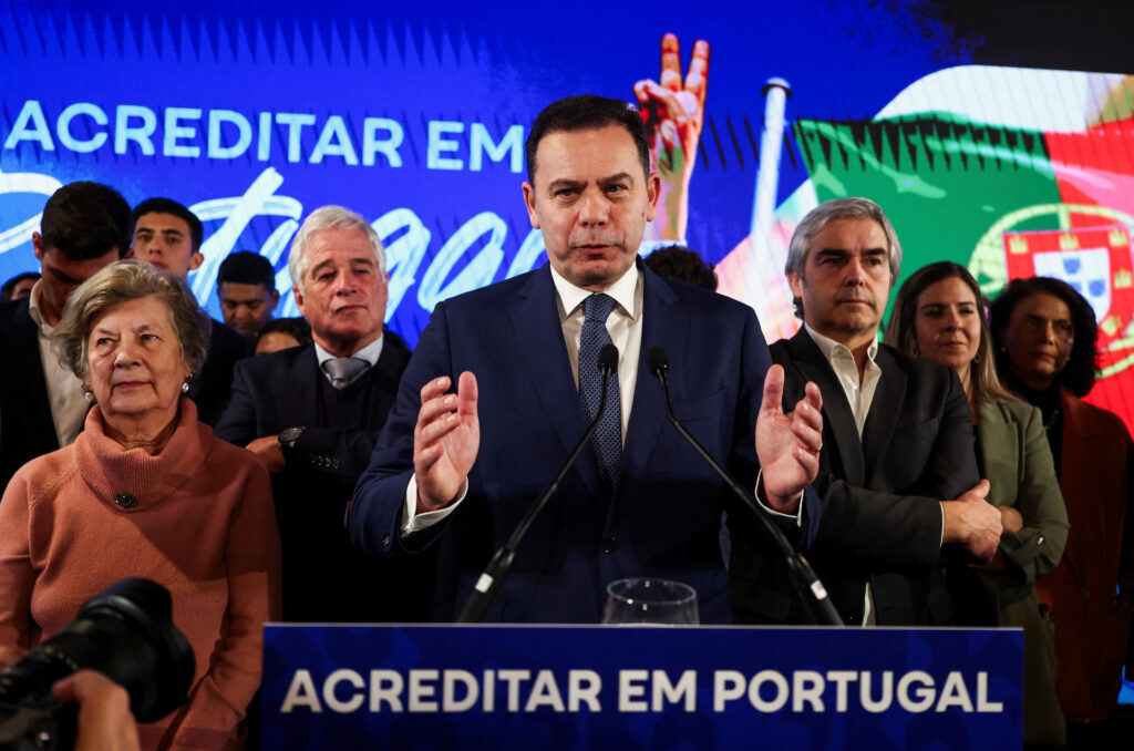 Πορτογαλία: Θολό τοπίο μετά την οριακή νίκη της κεντροδεξιάς – Στροφή της Ευρώπης προς την άκρα δεξιά