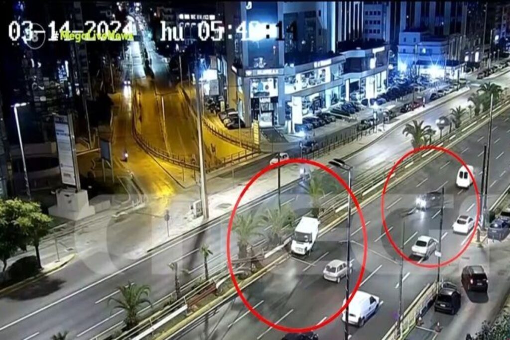 Τροχαίο στη Συγγρού: Αυτοκίνητο προσπάθησε να προσπεράσει και εμβόλισε φορτηγάκι – Η στιγμή της σύγκρουσης [βίντεο]