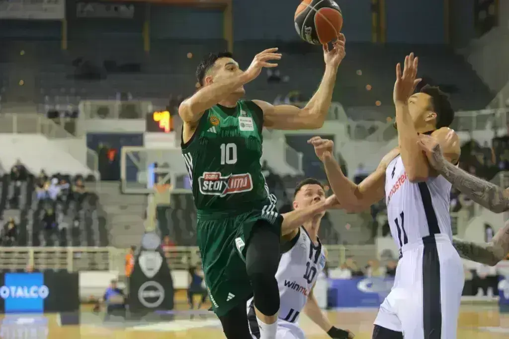 ΠΑΟΚ-Παναθηναϊκός (73-89): Ίδρωσαν αλλά πέρασαν από το Παλατάκι οι Πράσινοι – Και τώρα Ερυθρός