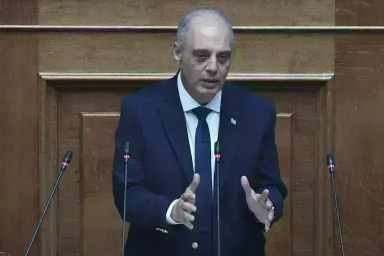 ΚΥΡΙΑΚΟΣ ΒΕΛΟΠΟΥΛΟΣ