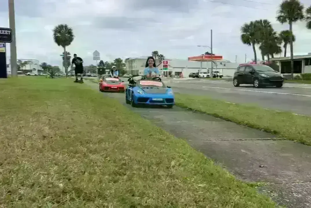 παιδικά αυτοκίνητα