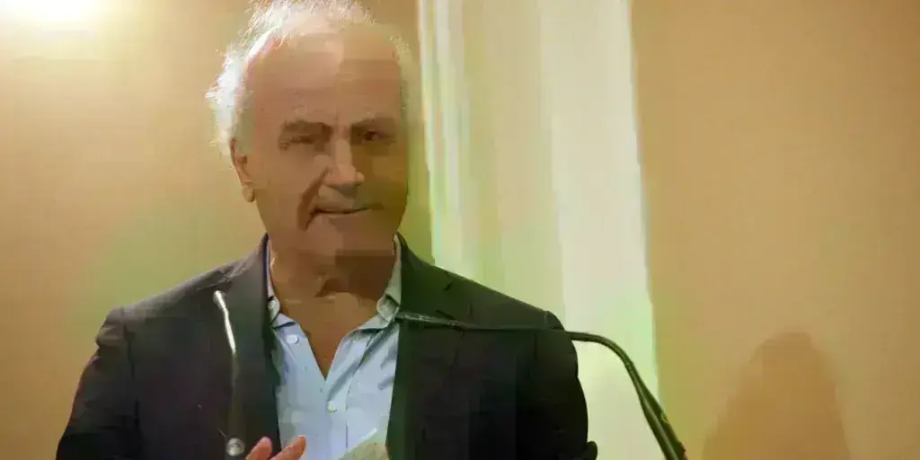 Πέθανε το ιστορικό στέλεχος του ΠΑΣΟΚ Μιχάλης Χαραλαμπίδης