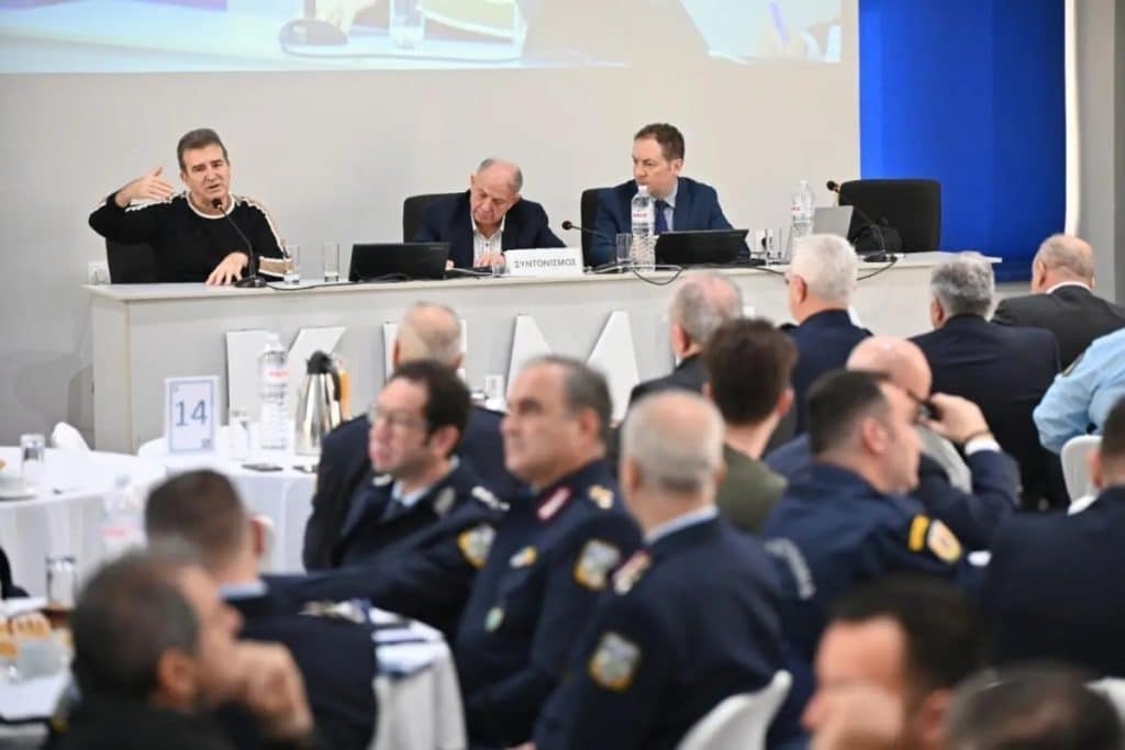 ΕΛ.ΑΣ.: Μεγάλη επιχειρησιακή άσκηση με κωδικό «Καλλιπάτειρα» για την αθλητική βία [βίντεο]