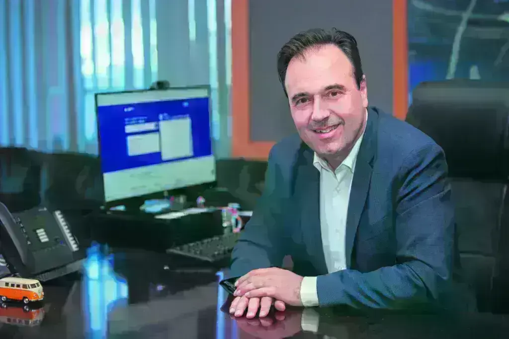 Παπαστεργίου: «Η χώρα μας αποκτά 15 νέους μικροδορυφόρους»