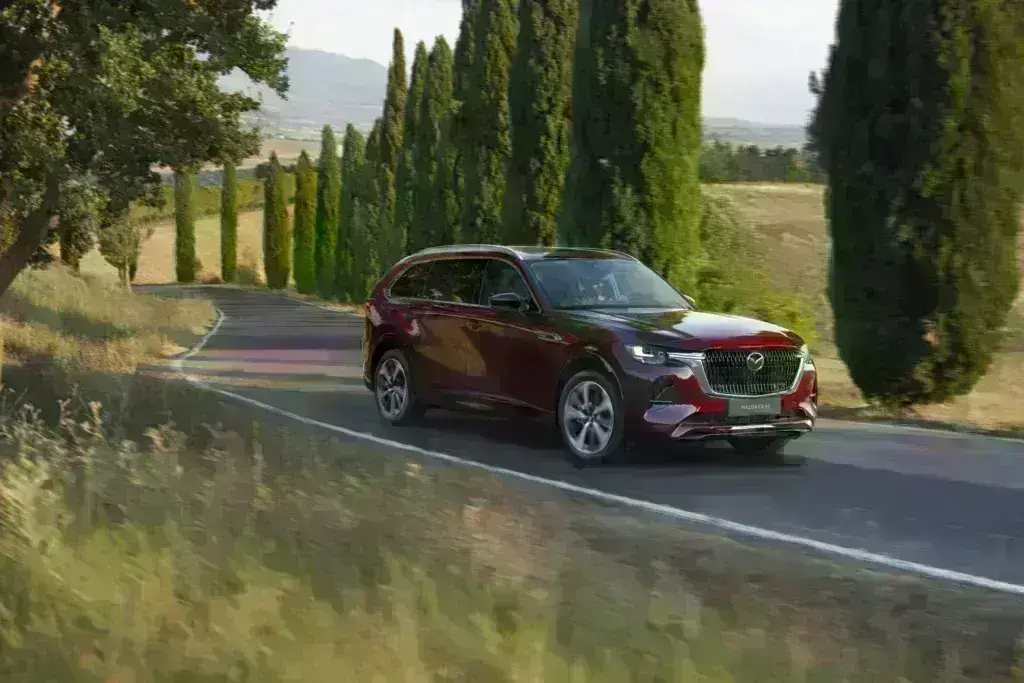 Mazda CX-80: Η νέα επταθέσια ιαπωνική ναυαρχίδα με 327 ίππους