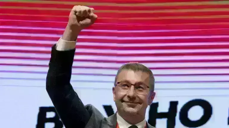 Πρόκληση από τα Σκόπια: Το όνομα της χώρας μου θα παραμείνει πάντα «Μακεδονία» λέει ο ηγέτης του VMRO
