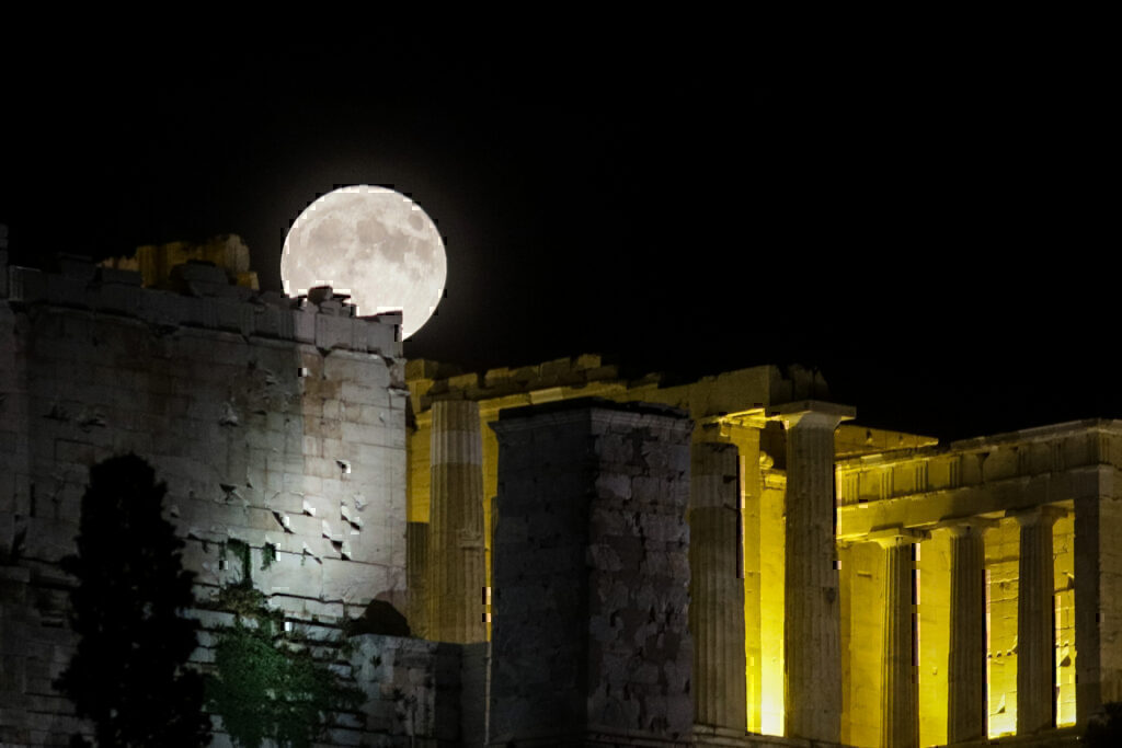 Πανσέληνος στον Σκορπιό: Έρχονται μεγάλες αλλαγές για 4 ζώδια!
