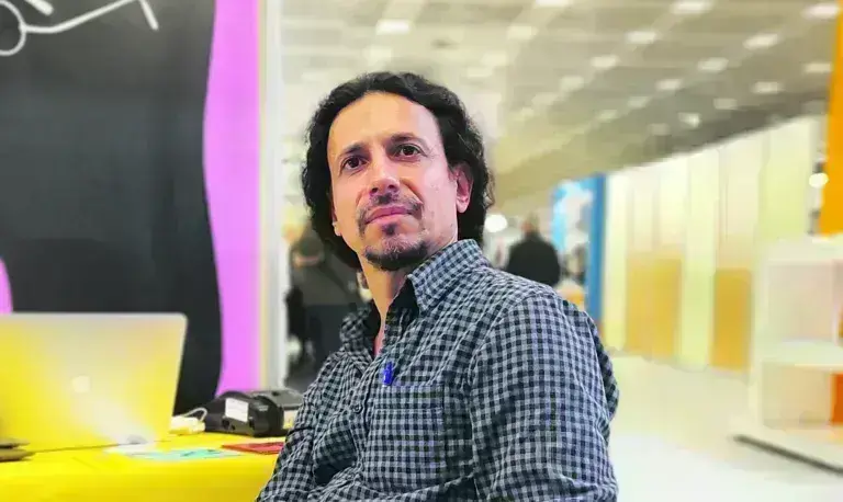 Μιχάλης Αλμπάτης