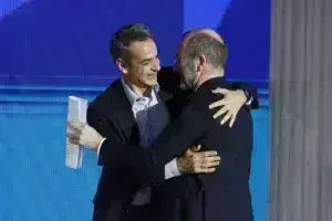 Συνέδριο ΝΔ - Βέμπερ για Μητσοτάκη: «Πάντα στεκόσουν απέναντι στον Ερντογάν για να προστατεύσεις τα σύνορα της ΕΕ»