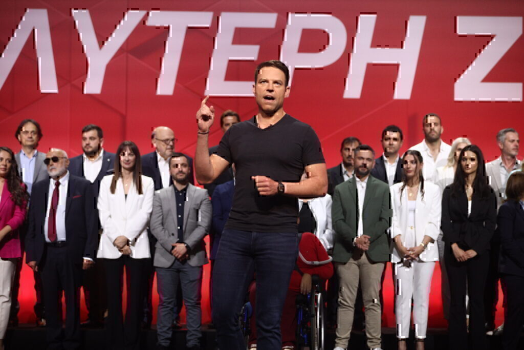 ΣΥΡΙΖΑ: Οι 5 εκπλήξεις Κασσελάκη για το ευρωψηφοδέλτιο – Οι αγκαλιές και το κάλεσμα στον Τσίπρα και το είπα-ξείπα για το «θαύμα»