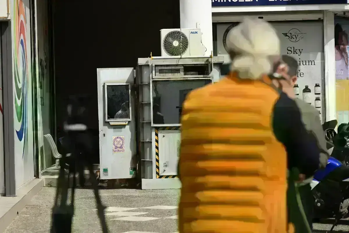 Αγιοι Ανάργυροι - αστυνομικό τμήμα