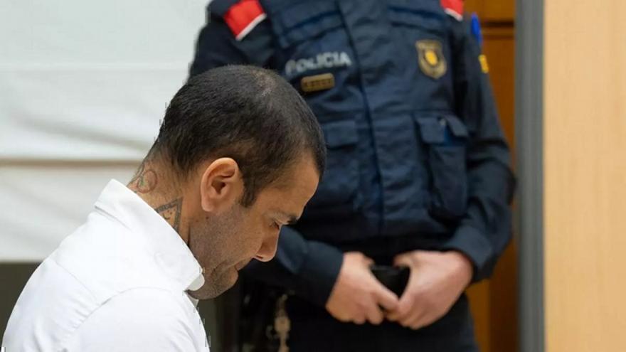 Ντάνι Άλβες: Παραμένει ελεύθερος μετά την απόρριψη των εφέσεων