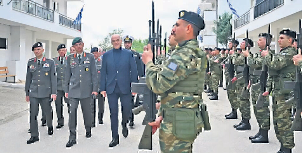 Νέα σπίτια για στρατιωτικούς, γιατρούς και εκπαιδευτικούς