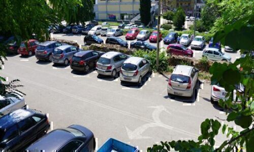 Πήραν κλήσεις στο δημοτικό πάρκινγκ: Η απάντηση του δήμου