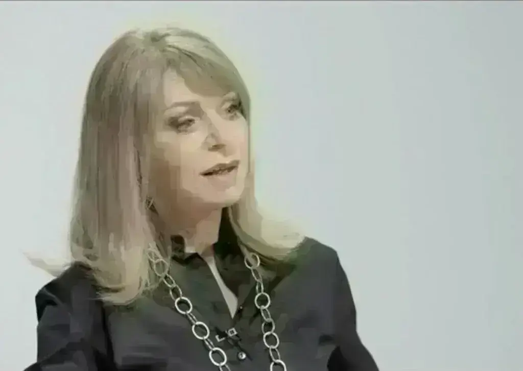 Έλλη Στάη: Θα γίνει για τρίτη φορά γιαγιά – Η αποκάλυψη on air