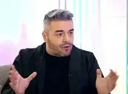 Πολυχρονίδης