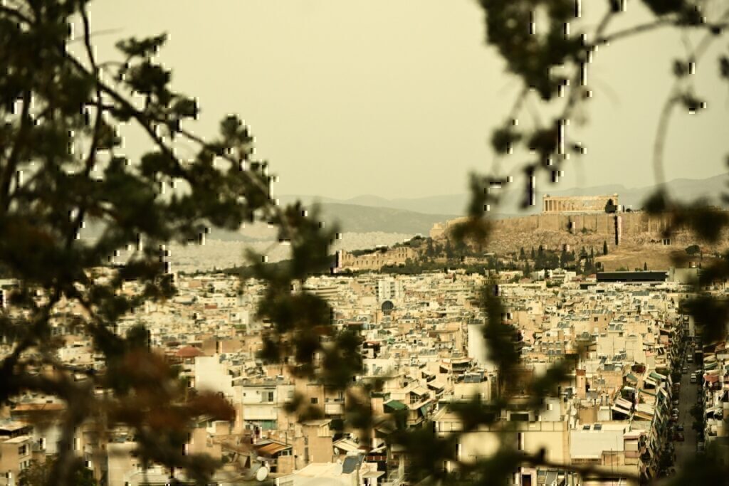 Καιρός: Υποχωρεί η αφρικανική σκόνη – Έντονες καταιγίδες σε τρεις περιοχές σήμερα