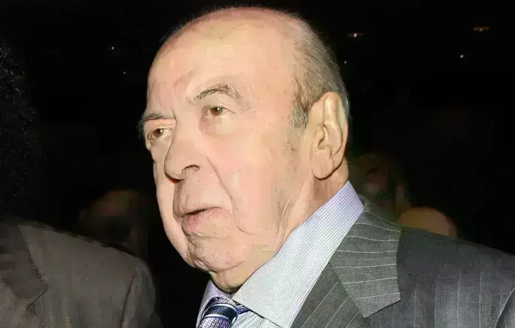 Γιώργος Καραγιάννης: Πέθανε o γνωστός τηλεοπτικός παραγωγός [Βίντεο]
