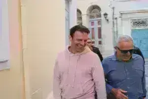 Στέφανος Κασσελάκης: «Δεν θα σας διαψεύσω, σηκώστε ανάστημα» - Τι είπε για τον γάμο του