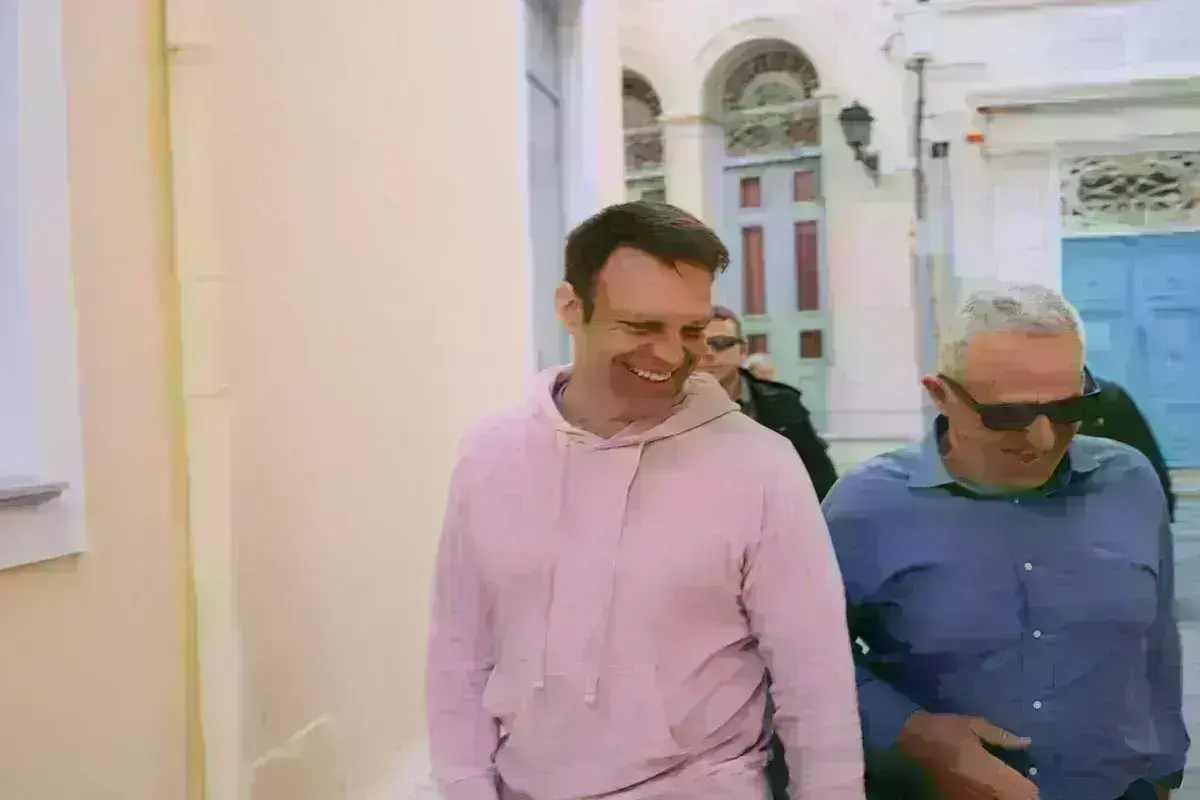 Στέφανος Κασσελάκης: «Δεν θα σας διαψεύσω, σηκώστε ανάστημα» - Τι είπε για τον γάμο του