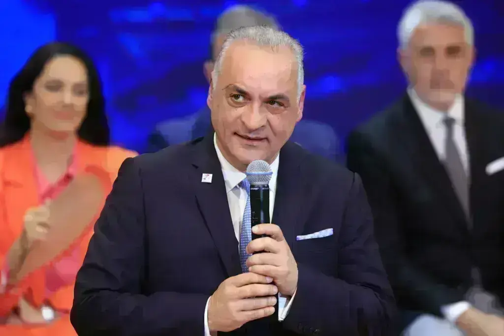 Μανώλης Κεφαλογιάννης στον «Ε.Τ.»: Η κυβέρνηση Τσίπρα χάρισε τα πάντα στους Σκοπιανούς