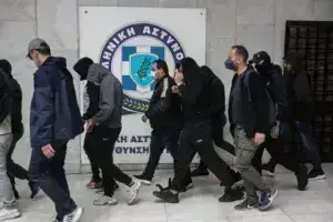 Δολοφονία Λυγγερίδη στου Ρέντη: Στα χέρια της ΕΛ.ΑΣ. υψηλόβαθμο στέλεχος της Θύρας 7 που συνομιλεί με τη Διοίκηση – Ποιος ο ρόλος του στα επεισόδια