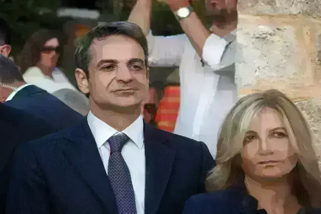 Στην αντεπίθεση η Μαρέβα Γκραμπόφσκι – Κατέθεσε μήνυση και αγωγή κατά της Έλενας Ακρίτα