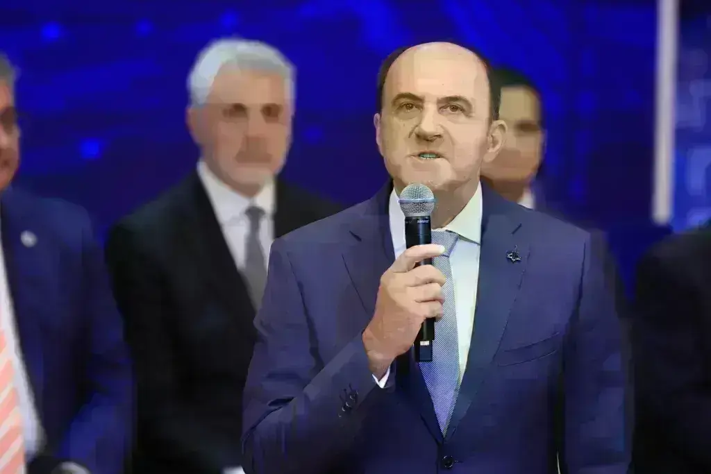 Γιώργος Μπλιούμης