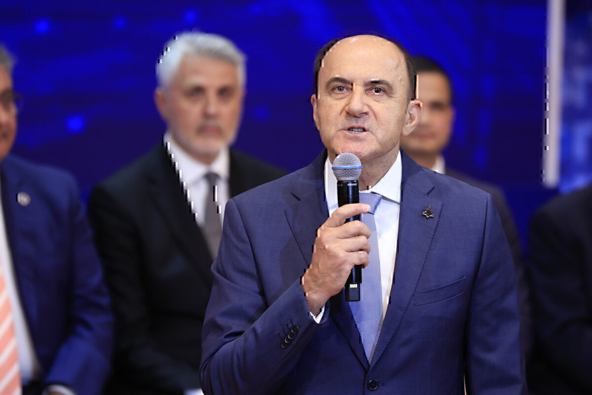 Γιώργος Μπλιούμης