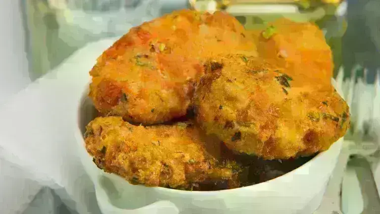 Ντοματοκεφτέδες Σαντορίνης