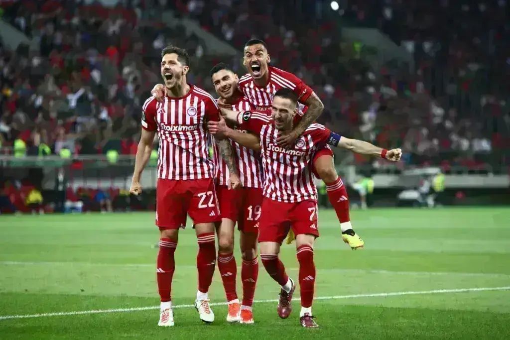 Ολυμπιακός-Φενέρμπαχτσε 2-0: «Σμπαράλιασε» τους Τούρκους ο Φορτούνης – Έδωσε έτοιμο γκολ στον Γιόβετ